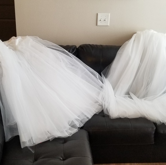 Cinderella ball gown white tulle wedding skirt - Picture 8 of 8